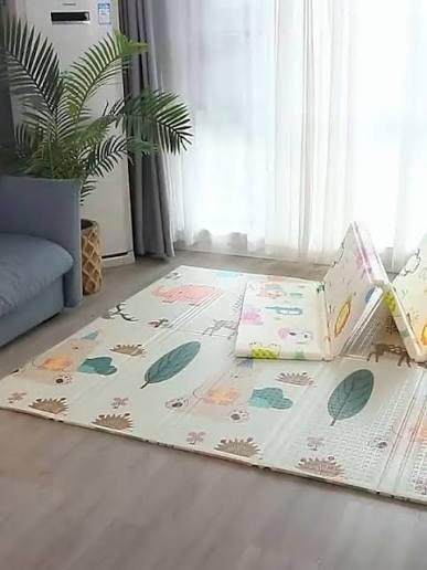 PLAYMAT